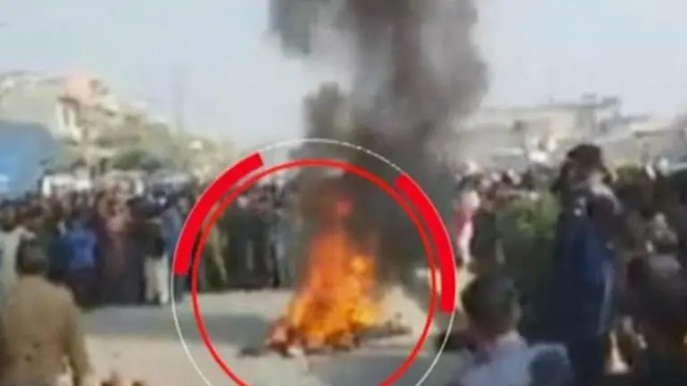 Pakistan: 124 arrested over mob lynching of Sri Lankan national in Sialkot Sialkot lynching