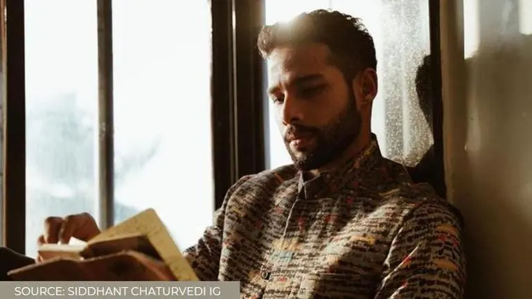 Siddhant Chaturvedi shares a quote from his 'notes', speaks on 'lies' of memories siddhant chaturvedi