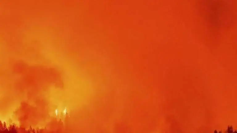 Latest: Flash flood watch issued for Oregon burn areas Latest: Flash flood watch issued for Oregon burn areas