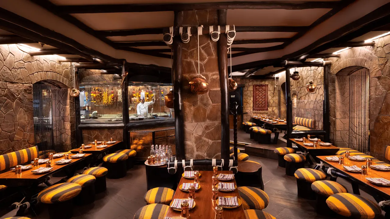 Top 5 specialities that made ITC Bukhara foodies' hub for last 45 years ITC Bukhara