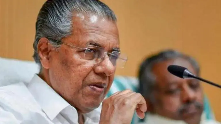 Kerala Journalist union condemns raids on Marunadan Malayali staff amid hunt for its owner KUWJ