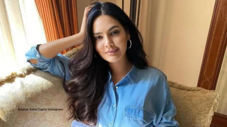 esha gupta