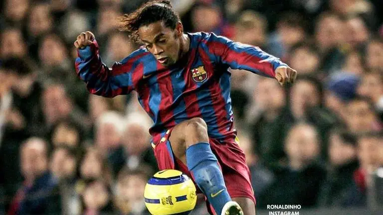 Ronaldinho displays footvolley masterclass in Paraguayan jail; watch video Ronaldinho