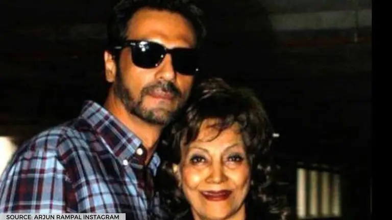 Unseen Pic of the Day: Arjun Rampal resembles his mother in this rare family picture Arjun Rampal
