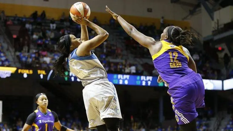 Parker ties it at end of regulation, Sparks win in OT