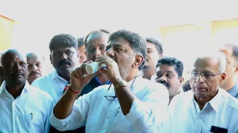 DK Shivakumar shows support for Nandini amid Amul row, visits store in Hassan DK Shivakumar visits Nandini store