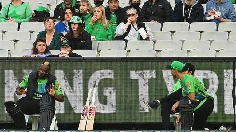 BBL: Andre Russell stayed away from Melbourne Stars dugout in debut; here's what happened Andre Russell quarantine BBL 2021