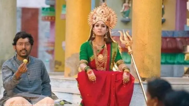 Meera Mitun blasts Nayanthara on Twitter for playing the role of Amman in Mookuthi Amman Meera Mitun