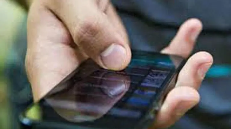 Phones banned, city hospital facilitates video calls for COVID-19 patients coronavirus