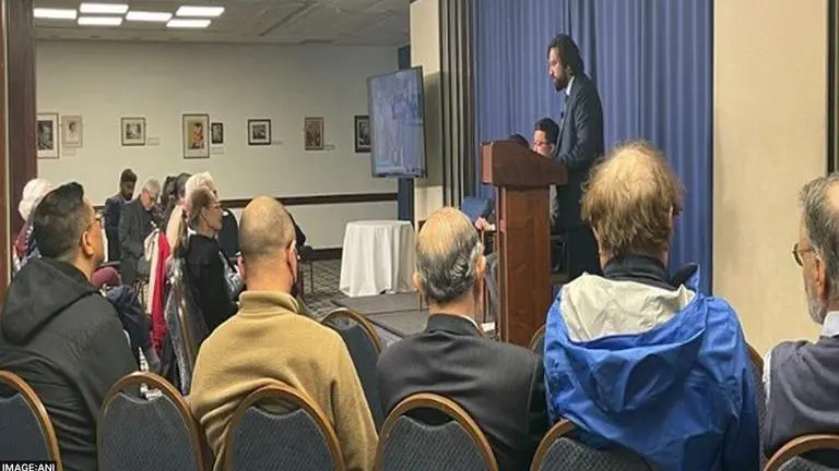 Pakistanis thrown out for disturbing event on Kashmir's transformation at US Press Club Kashmir forum