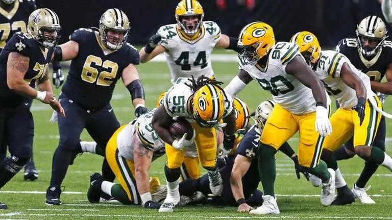 Saints fumble away late momentum on curious call vs. Packers