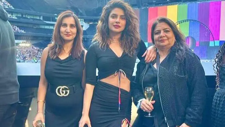 Priyanka Chopra shares photos from Beyonce's London concert, talks about Blue Ivy Priyanka Chopra