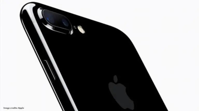 Android can now be installed on an iPhone 7, although it comes with limitations Android