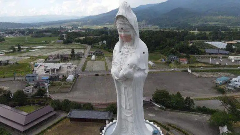 Japan's Giant Buddhist goddess gets 35kg face mask as people pray for end of COVID-19 Japan