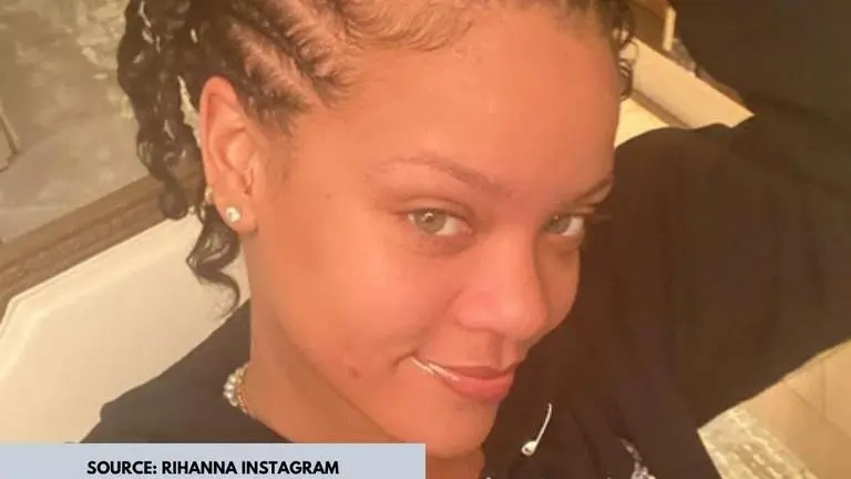 Rihanna knows how to flaunt her sleek jawline and these pictures are proof Rihanna