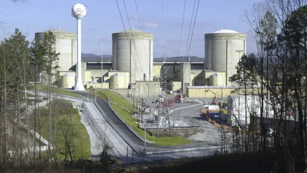 Second home-built 700 MW nuclear plant at Kakrapar achieves first criticality Oconee Nuclear Station in Seneca.