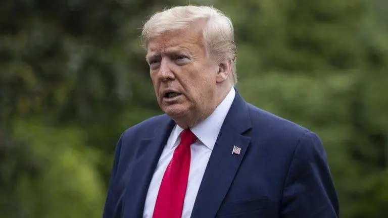 Trump defends unproven drug, calls Pelosi 'sick'