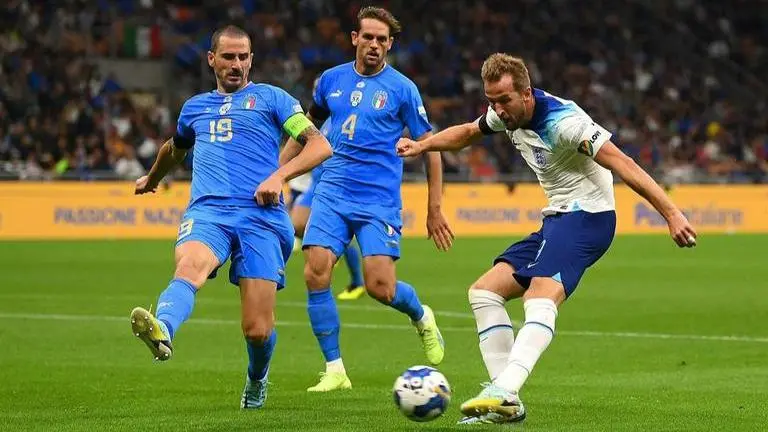 England captain Harry Kane's mouth bloodied during UEFA Nations League loss vs Italy England