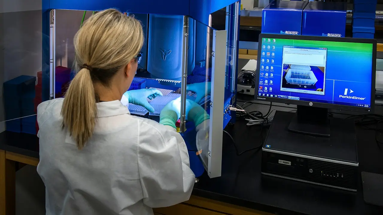 Health tech witnesses strong hiring growth, projected at 15-20% in FY24 Health Tech
