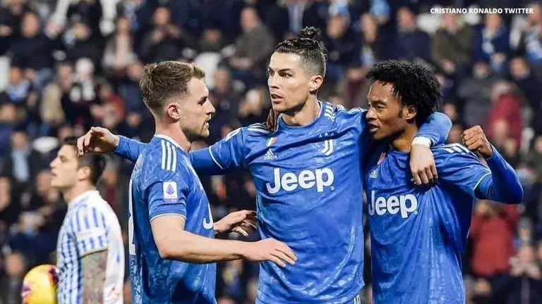 Cristiano Ronaldo caught in coronavirus lockdown as Juve U23 players test positive: Report Cristiano Ronaldo