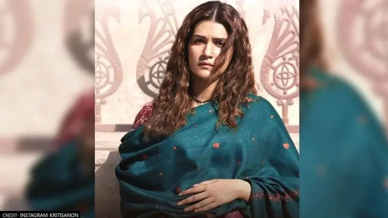 Kriti Sanon's forthcoming entertainer Mimi releases 'a soulful track' by AR Rahman Kriti Sanon