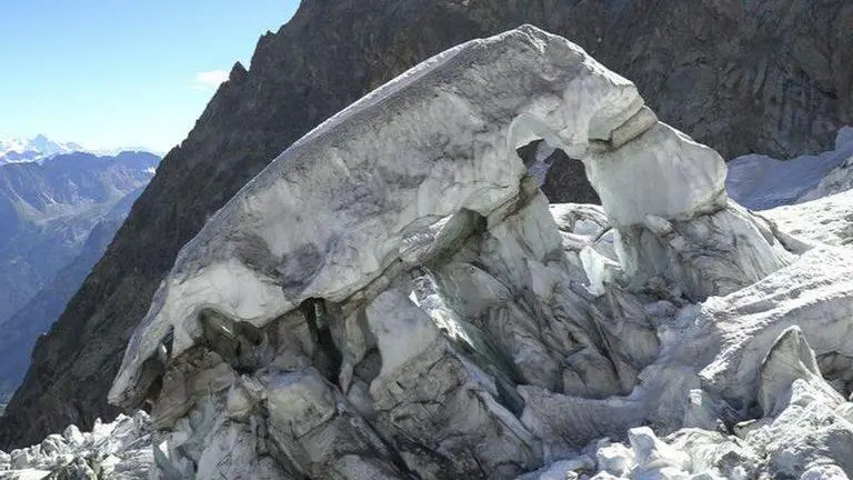 Alpine glacier in Italy threatens valley, forces evacuations