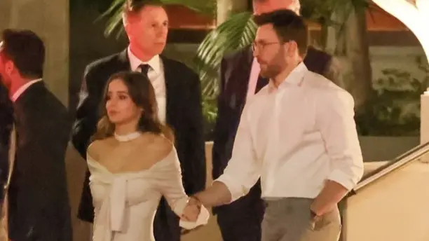 Chris Evans, Alba Baptista