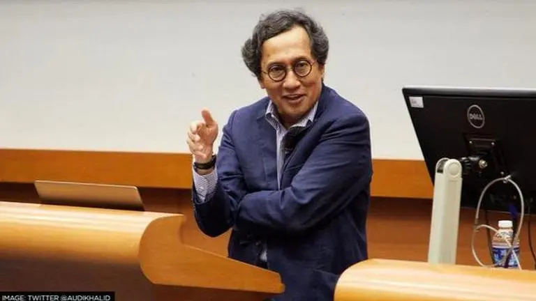 Former Singapore diplomat urges Japan to help increase US presence in Southeast Asia Singapore