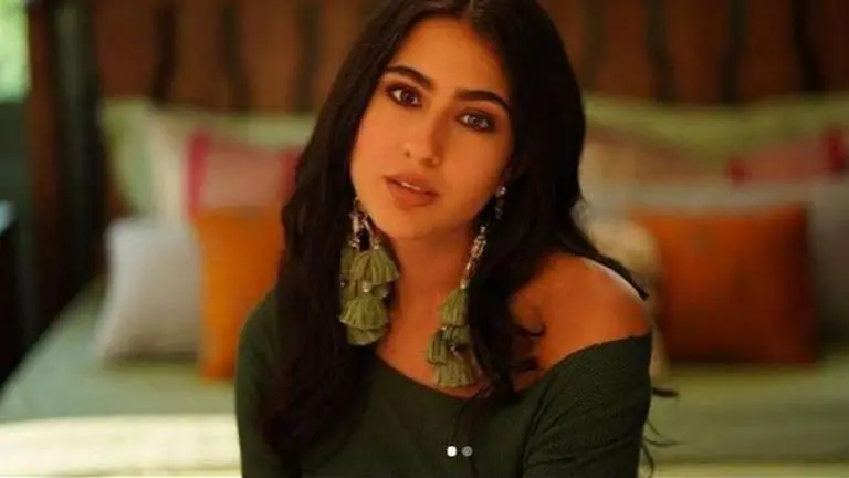 Sara Ali Khan's dance routine is what you need to stay motivated during lockdown; Watch sara ali khan