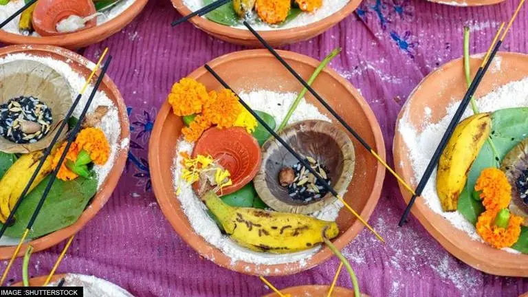 Pitru Pakash 2022: Date, significance, puja, rituals & everything you need to know Pitru Pakash 2022