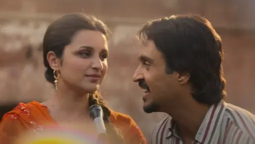 A still from Amar Singh Chamkila