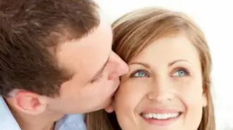 प्यार में बेशुमार मिठास घोल देंगे ये चॉकलेटी मैसेजेस, इस तरह करें पार्टनर को Chocolate Day विश Chocolate Day 2024