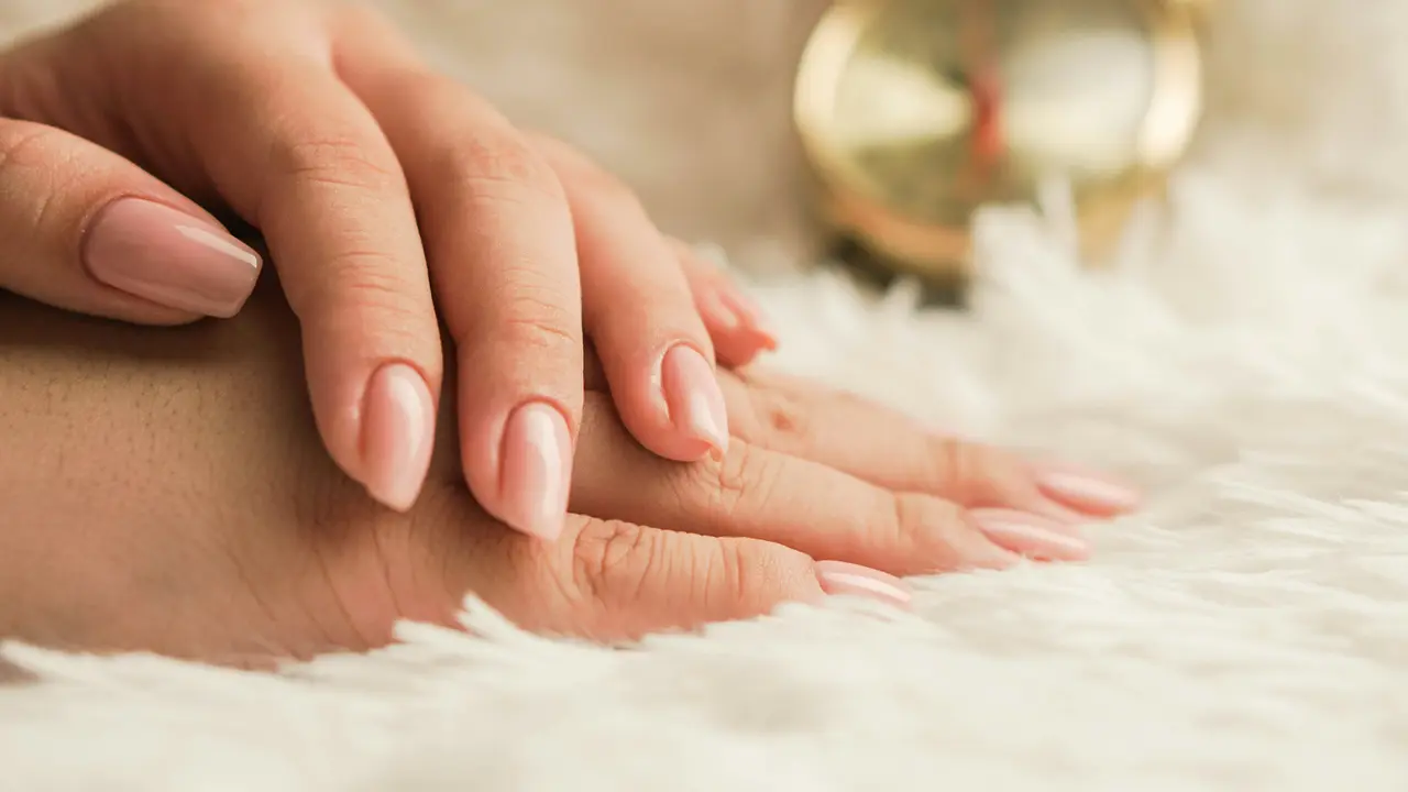Natural Remedies To Get Rid Of Weak And Brittle Nails Nailcare tips | Representative image