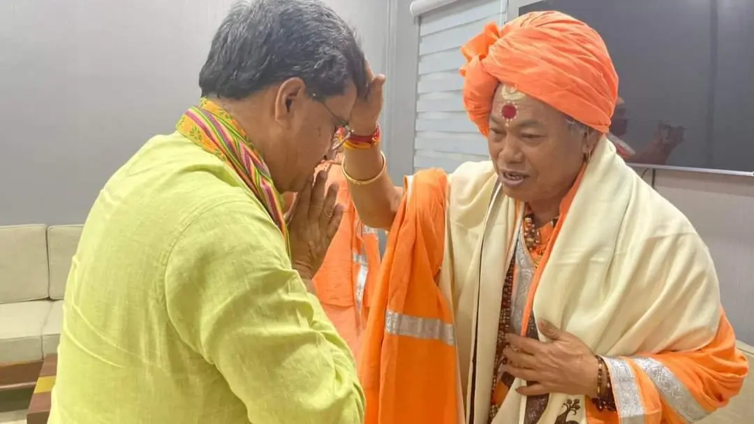 Who is Padma Shri Awardee Chitta Maharaj, Spiritual Leader Who Touched Lives of Many? Tripura CM Manik Saha takes blessings from Chitta Maharaj