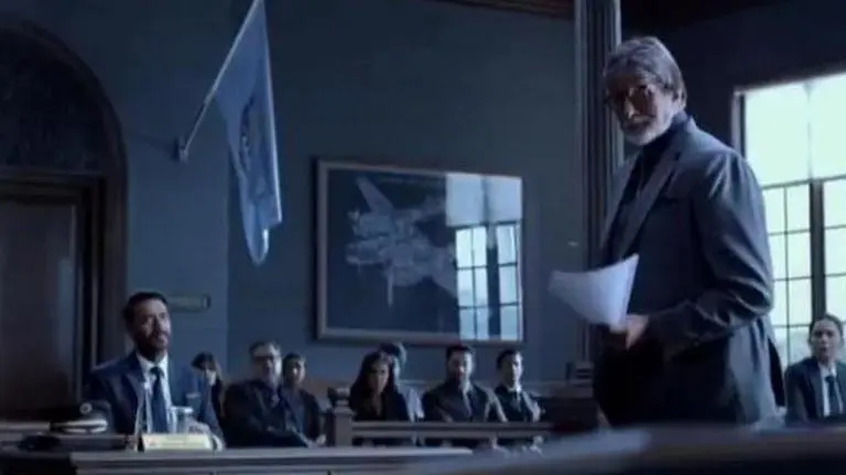 'Runway 34' Twitter review: Ajay Devgn-Amitabh Bachchan-starrer film termed a 'winner' Runway 34, amitabh bachchan, jay devgn, rakul preet singh, runway 34 photos, runway 34 stills