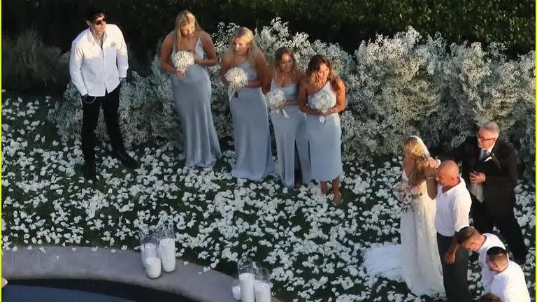 Miley Cyrus shines as Maid of Honour at her mother Tish Cyrus' wedding Miley Cyrus