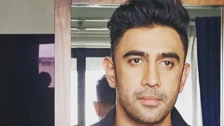 Amit Sadh shares Kabir Sawant portrait, feels grateful for such beautiful life Amit Sadh