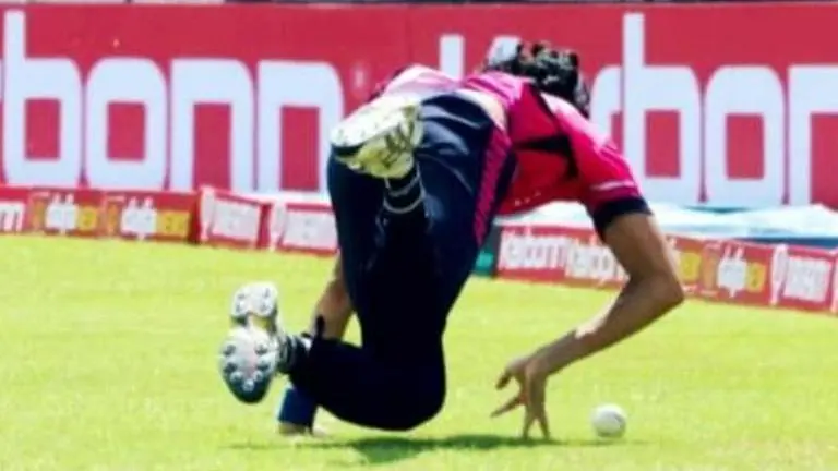 JPL T20 SIN vs DUM live streaming in India, pitch and weather report, fuil match preview JPL T20