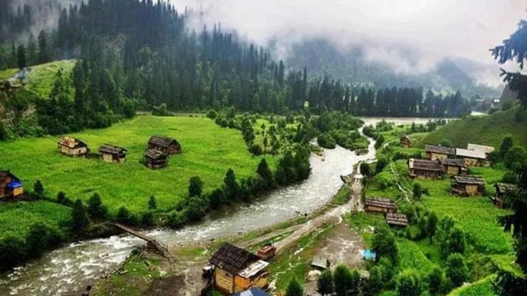 Continued threats to Kashmiri Pandits employees belie govt claims of normalcy: Congress JK