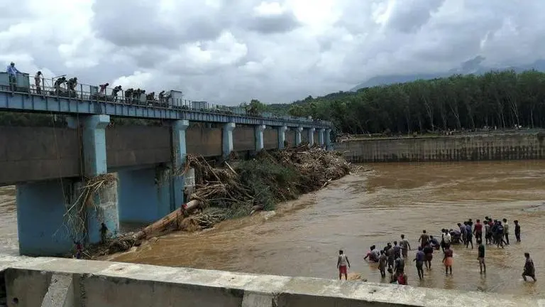 Govt prepares Comprehensive presentation on flood damage to show to Central team