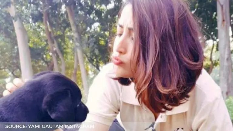 Yami Gautam's 'pawdorable' pictures with dogs prove that she is a true dog lover; see pics Yami Gautam
