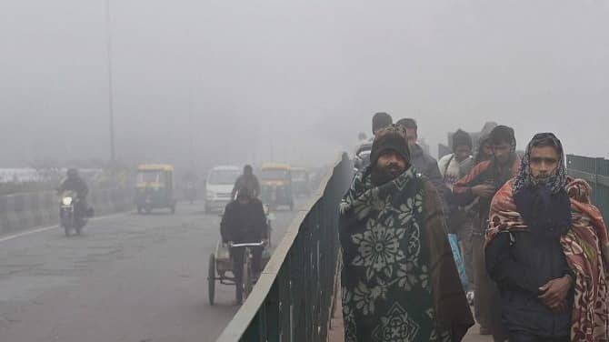 Severe snowfall in Kashmir, cold wave with rainfall in these Northern ...