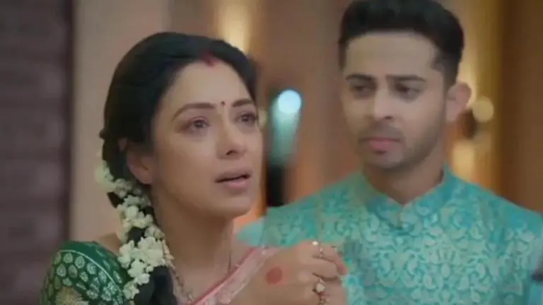 Anupama August 12, 2022 Written Update: Doctors inform Anu about Anuj's brain surgery Anupama latest episode