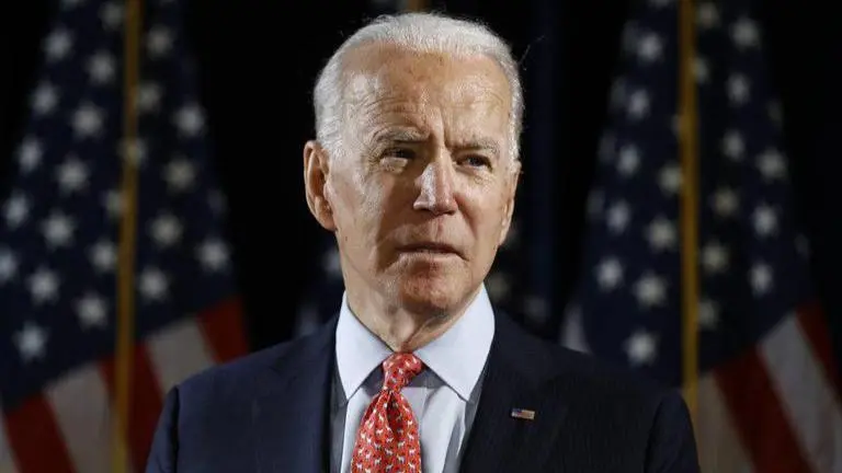 Biden says Kenosha officer should face charges