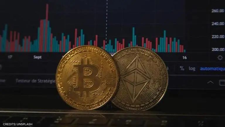 Digital painting of ‘Ether Rock’ mints unbelievable 7 digit figure on Ethereum Blockchain Digital Painting