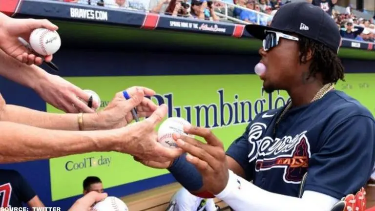 MLB does not plan to cancel or postpone games due to coronavirus outbreak MLB