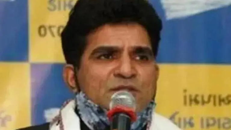 'People's journalist' Isudan Gadhvi fails to strike chord with the masses Isudan Gadhvi