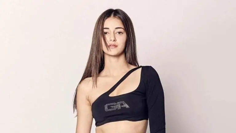 Ananya Panday stuns fans in her new ocean blue satin dress, See pics Ananya Panday