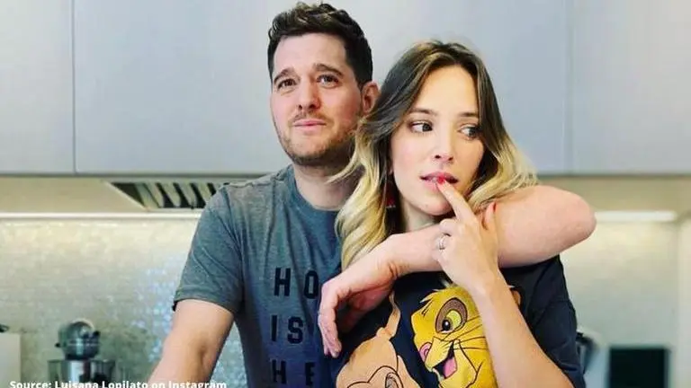 Video of Michael Buble elbowing his wife goes viral, fans concerned for her well-being michael buble elbowing wife video