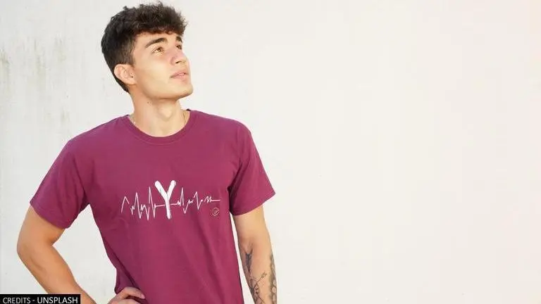 New 'mirror' fabric can cool wearers by 5°C; Researchers turn to mid-infrared radiation mirror fabric